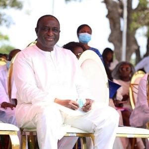 Meet your Posher, Snr osei